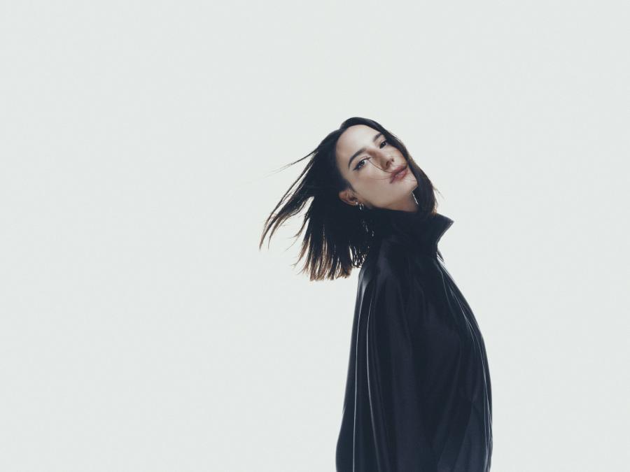 AMELIE LENS