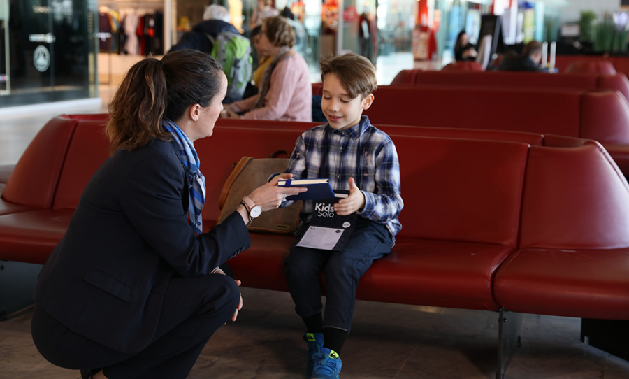 Mon enfant voyage seul en train : âge, quel accompagnement ?