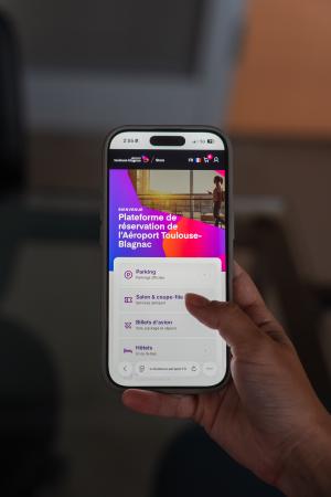 Réservation des services de l'aéroport Toulouse-Blagnac sur smartphone